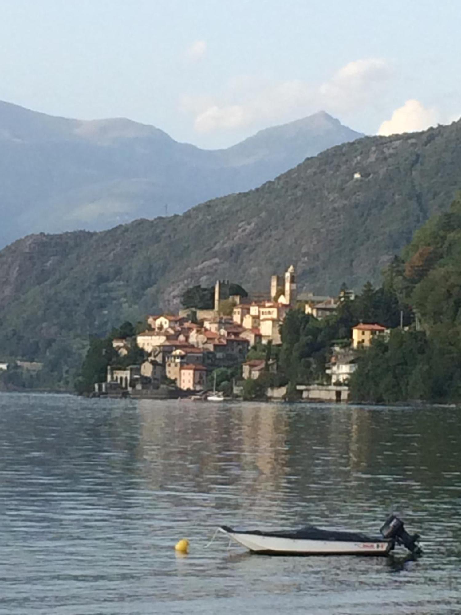 Casa Vacanza Serena Palazzago Eksteriør billede